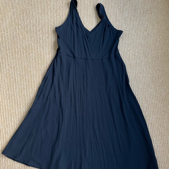 a new day Dresses & Skirts - A-New Day A Line Black tank V- Neck Dress with Pockets and Strech SZ XL NWOT